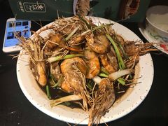 老头儿油爆河虾-老头儿油爆虾·知味杭州(爱琴海购物中心)
