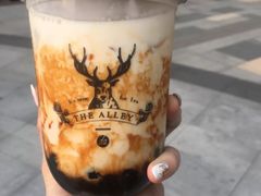 -THE ALLEY 鹿角巷(华润万象城店)