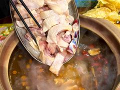 -威邵鸡煲(西华路总店)