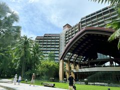 -三亚湾海居铂尔曼度假酒店