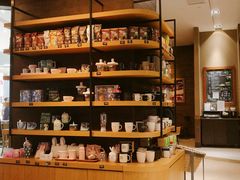 零售区-星巴克(广州东圃天银店)