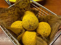 -BHC炸鸡(明洞总店)