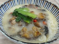 -鲜越鲜鱼粉(财富购物中心店)