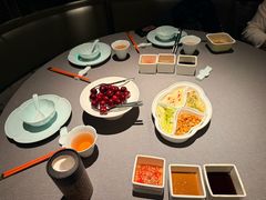 -左庭右院鲜牛肉火锅黑金店(陆家嘴中心店)