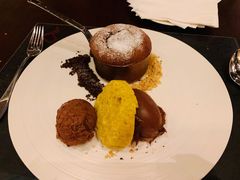 -恰餐厅及酒吧 CHAR Bar & Grill (北京丽都皇冠假日店)