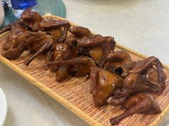 -五谷芳乳鸽王(梅沙老店)