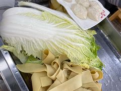 -屯老二农家铁锅炖·行业领军者(梅江店)