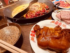 -萍姐火锅·公路夜市(武汉首店)