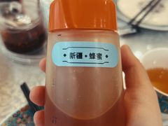 -汗腾格里·风味餐厅(新疆驻京办店)