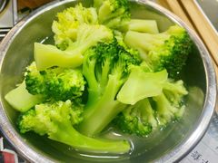 鸡汤花菜-阿金大白·上海菜馆(新天地店)