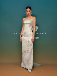 -拉瑞娜LaReine婚纱礼服高级定制