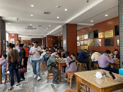 大堂-吾穆勒蓬灰牛肉面·清真(北滨河中路店)