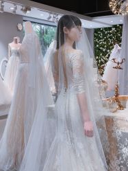 -艾米丽婚纱礼服