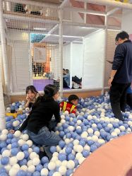 -奈尔宝·儿童乐园·亲子餐厅(华采天地店)