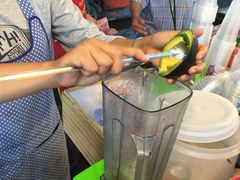 -芒果糯米饭摊子