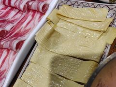 -东巴婆婆云南鱼豆花火锅(大东门店)