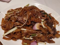 干炒牛河-稻香酒家·34年老字号·港式粤菜(汉街店)
