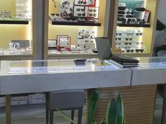 -康利眼镜·蔡司战略合作店(龙泉书房店)