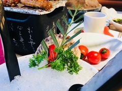 -咕嘟草帽鱼·牛奶一样的鲜鱼汤(天鹅湖万达广场店)