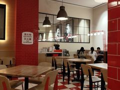 -城市大道红炉披萨烘焙坊