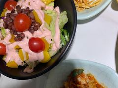 黄桃黄桃沙拉-猪啊牛呀羊啊铜盘烤肉(正大广场店)