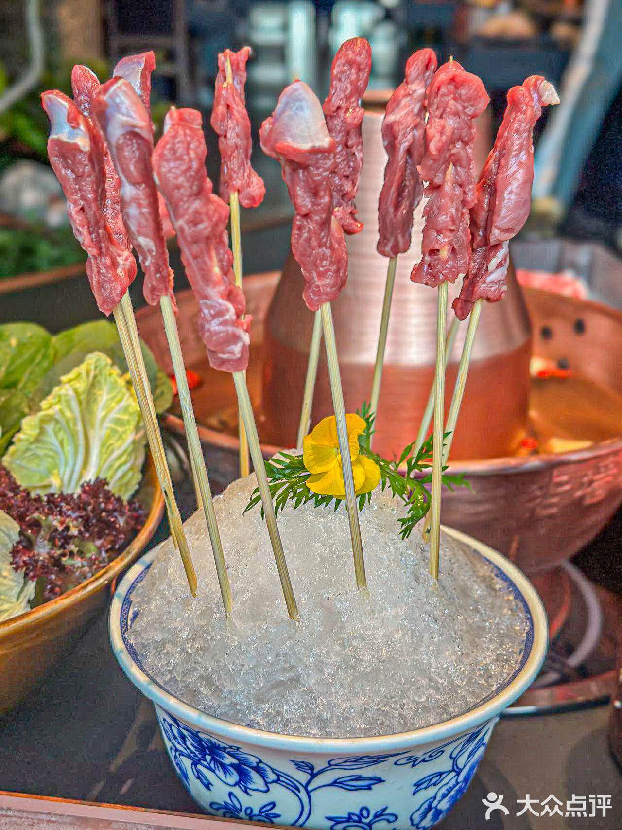 北京涮肉的领头终于来魔都啦～气氛感的涮肉餐厅