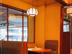 靠窗位-仓桥家·焗寿司·锅物(光谷步行街店)