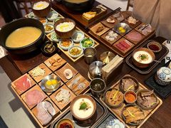 -银米·云南传统过桥米线(双廊黑金冠店)