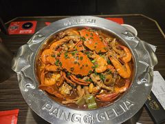 -胖哥俩肉蟹煲(湖滨银泰in77店)