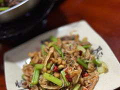 -苗湘食府(十年店)