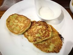 西葫芦饼配酸奶-TUK土耳其餐厅·下午茶(卢湾店)