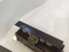 特浓巧克力脆底蛋糕-PAUL LAFAYET 法式甜品(深圳湾万象城店)