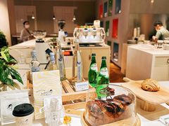 -潮一不贰·法式甜品·生日蛋糕·西式简餐(外滩店)