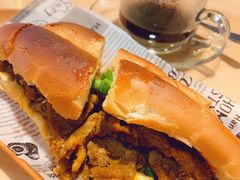 越南传统烤肉法包-越美小馆·越南料理(曲江店)