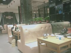 卡座-名羊天下陕北横山铁锅炖羊肉(博文路店)