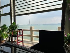 -鹰龙海畔度假酒店(咸祥店)