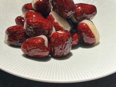 -HOMES上海本帮菜(襄阳公园店)