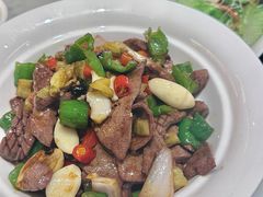 -小菜园新徽菜(宜兴八佰伴店)