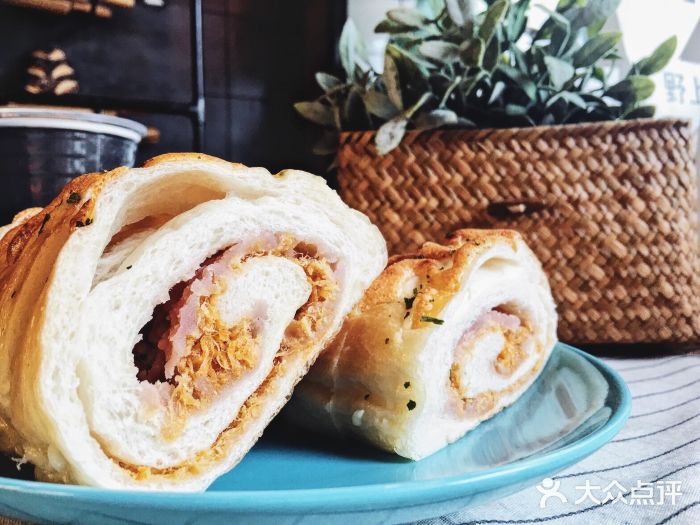 野上麦田面包店(钟楼店)芋泥肉松图片