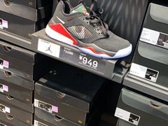 -NIKE上海青浦优选体验店
