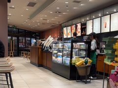 -星巴克(上海虹桥新天地二店)