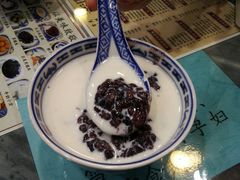 -黄氏许牛奶甜品店(展后街店)
