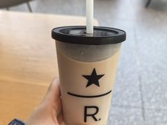 -星巴克臻选(上海合生汇1F店)