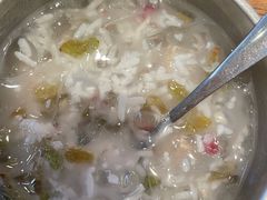 -成都你六姐·牛肉冒菜(上海环宇荟店)