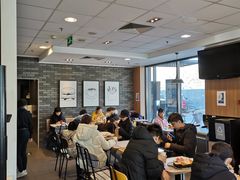 大堂-麦当劳(健德桥得来速店)