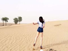 -迪拜沙漠冲沙