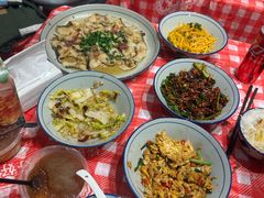 -荆九爷爆炒桥头三嫩(云南北路店)