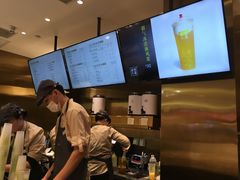 -奈雪的茶(湖滨银泰in77C区PRO店)