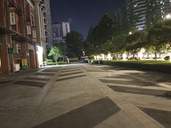 -东湖小天池真人CS彩弹野战基地