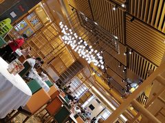 大堂-稻香酒家·34年老字号·港式粤菜(汉街店)